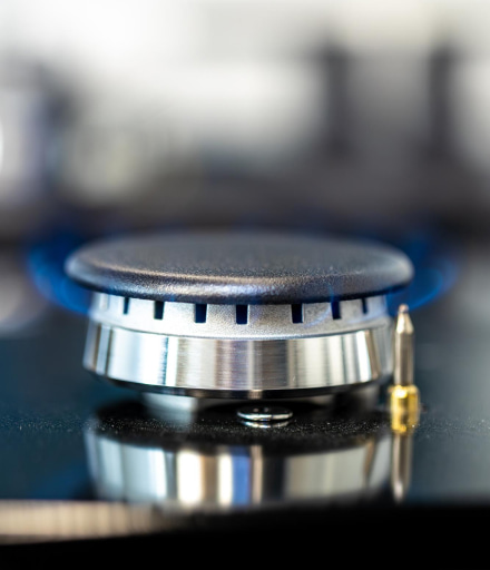 Коммуникации - электричество, газ, вода 